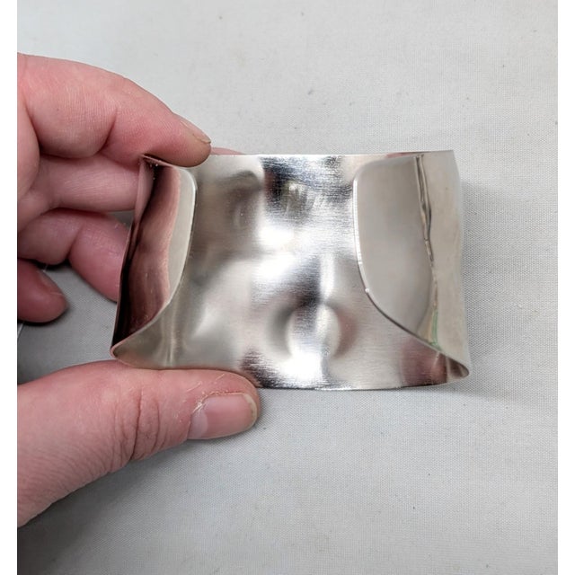 Vintage 1970s Signed Napier Rhodium Plated Wavy Wide Cuff Bracelet For Sale - Image 11 of 12