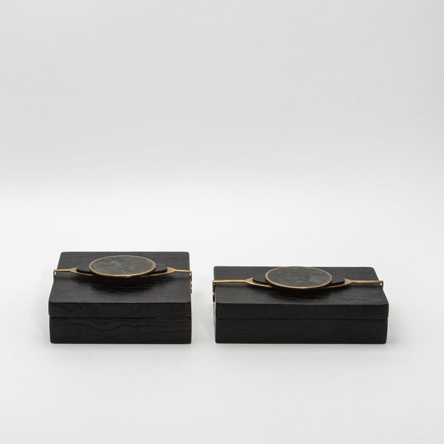 Modern Set of 2 Boxes in Oak With Semi-Precious Stone and Brass by Kifu Paris For Sale - Image 3 of 9
