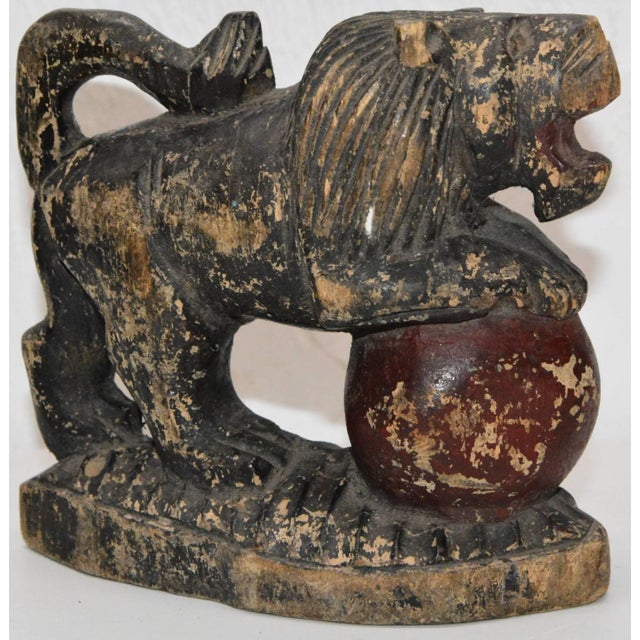 Early 19th Century Early 19th Century Antique Wooden Lion on Red Ball Carving For Sale - Image 5 of 9