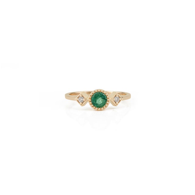 Not Yet Made - Made To Order Round Emerald Trilogy Vintage Ring With Diamonds in 14k Yellow Gold Size 5.5 For Sale - Image 5 of 18