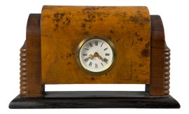 Example of Wall & Desk Clocks