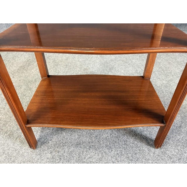 Vintage Grand Rapids 3-Tier Side Table For Sale - Image 9 of 14
