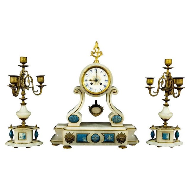 French Alabaster and Gilt Bronze Clock Garniture with Candelabra, 1870, Set of 3 For Sale - Image 11 of 11