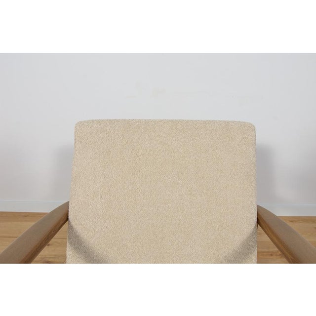 Set of Mid-Century Model 300-139 Armchairs from Swarzędz Factory, 1960s For Sale - Image 16 of 18