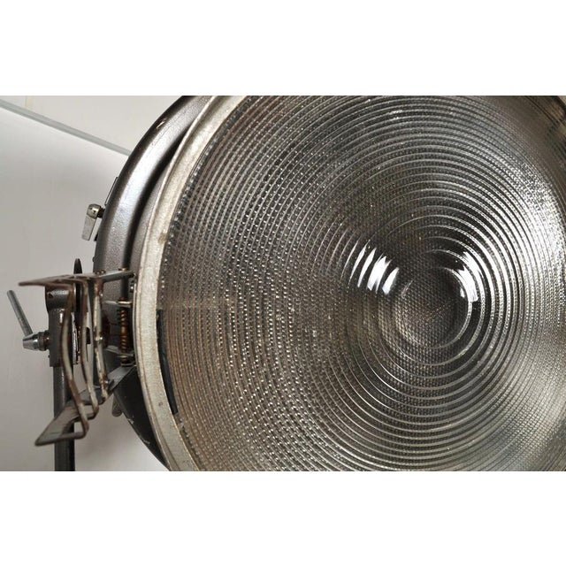 1970s Large Theater Spotlight Floor Lamp, 1972 For Sale - Image 5 of 14