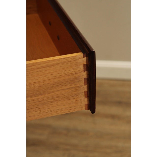 Link Taylor Chippendale Style Mahogany Chest on Chest For Sale - Image 4 of 18