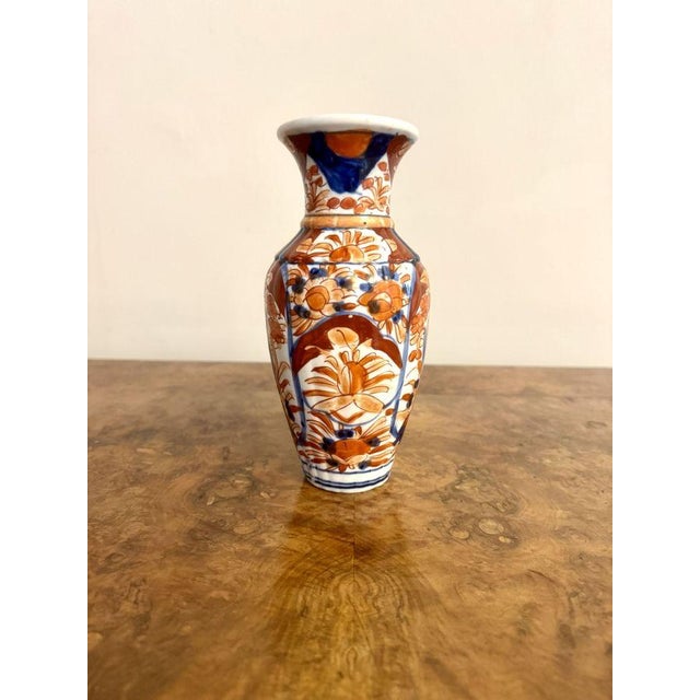 1900 - 1909 Antique Japanese Imari Vase, 1900s For Sale - Image 5 of 6