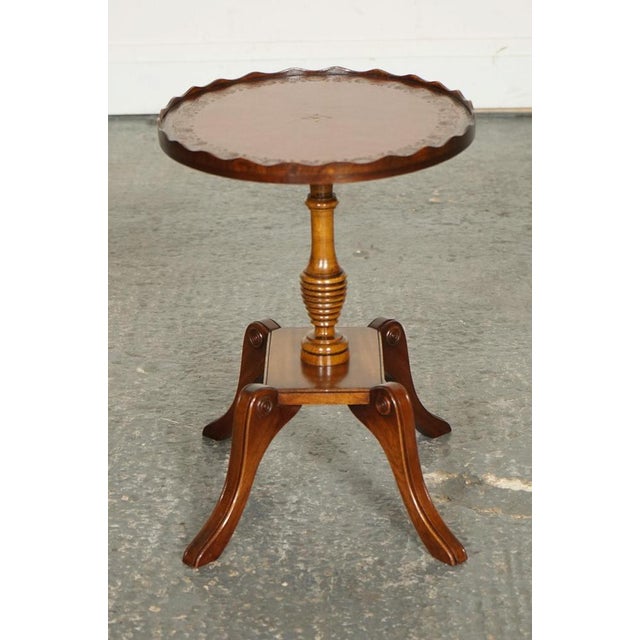 Vintage Yew Wood Burgundy Leather Top Side Table with Pie Crust For Sale - Image 3 of 11