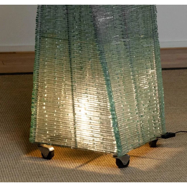 Large Belgian Brutalist Hand-Tied Glass Floor Lamp in the style of Pia Manu, 1970s For Sale - Image 6 of 8