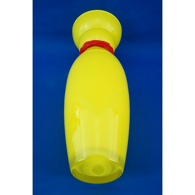 20th Century Large Yellow Glass Vase by Periev R. Pint, Barovier and Toso Collection, Czechoslovakia, 1980s For Sale - Image 6 of 18