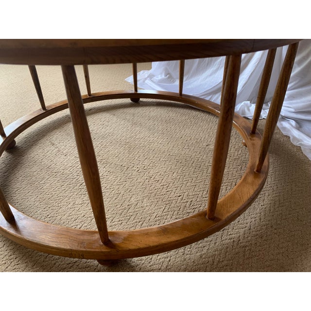 1960s MCM Van Koret Style Spindle Leg Round Coffee Table With Painted Embellishment For Sale - Image 5 of 9