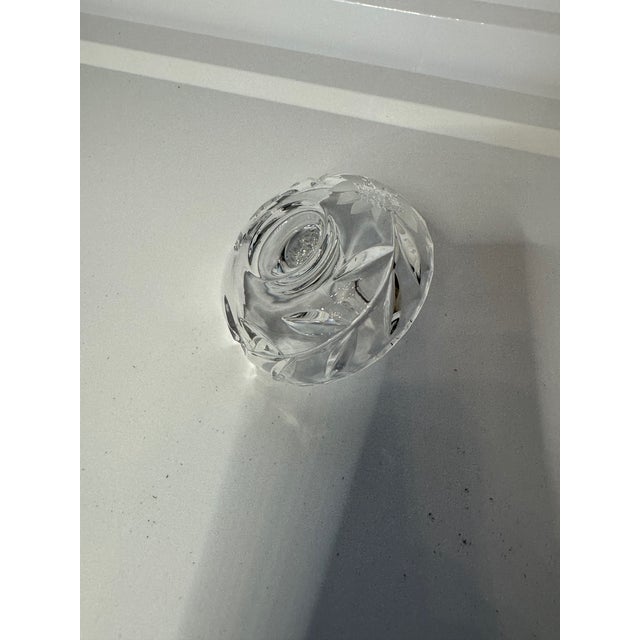 Vintage Cut Crystal Ring Holder Dish – Floral Etched Glass Jewelry Stand For Sale - Image 4 of 9