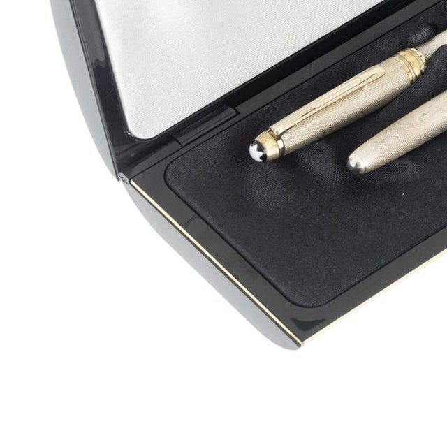 Pens in Silver from Montblanc, Set of 2 For Sale - Image 3 of 6