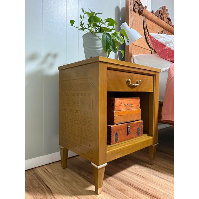 Mid 20th Century Nightstands by Century Furniture - A Pair For Sale - Image 9 of 10