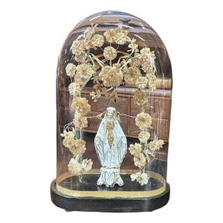 Late 19th Century Napoleon III Virgin Under a Glass Dome For Sale