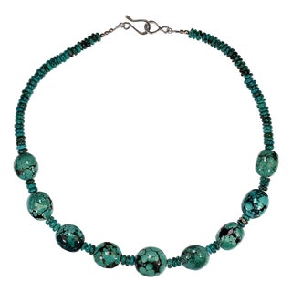 Ajd 18 Inch Delightful Delicate Turquoise Polished Nugget Necklace For Sale
