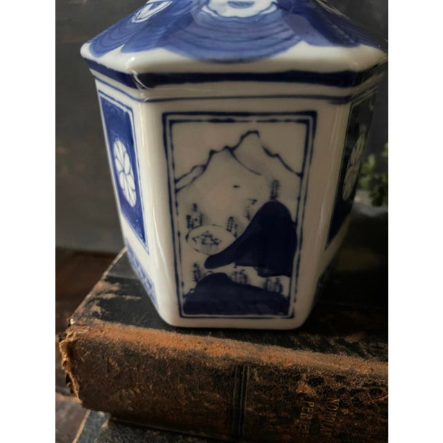 Blue and White Chinoiserie Hexagon Shaped Tea Canister Grand Millennial Decor For Sale - Image 4 of 8