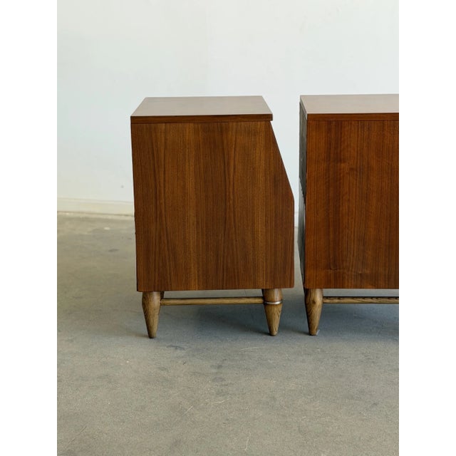 Vintage Broyhill Nightstands Pair For Sale - Image 13 of 15