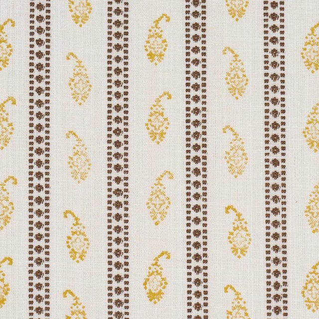 Contemporary SAMPLE - Schumacher X Rita Konig Eddie Woven Hand Block Print Fabric In Yellow For Sale - Image 3 of 4