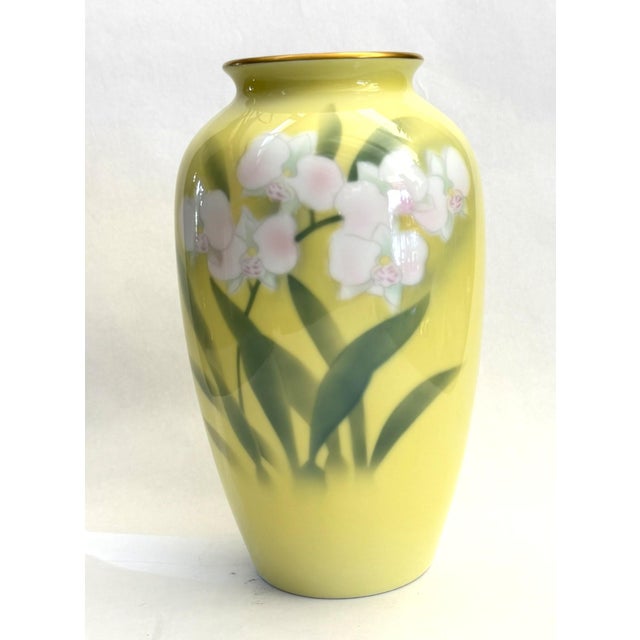 1970s Fukugawa Seiji Arita Ware Yellow Vase With Phalaenopsis For Sale - Image 5 of 16