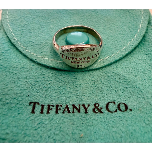 Silver Late 20th Century Retro Sterling Silver "Return to Tiffany" Oval Tag Ring, Size 6 For Sale - Image 8 of 14