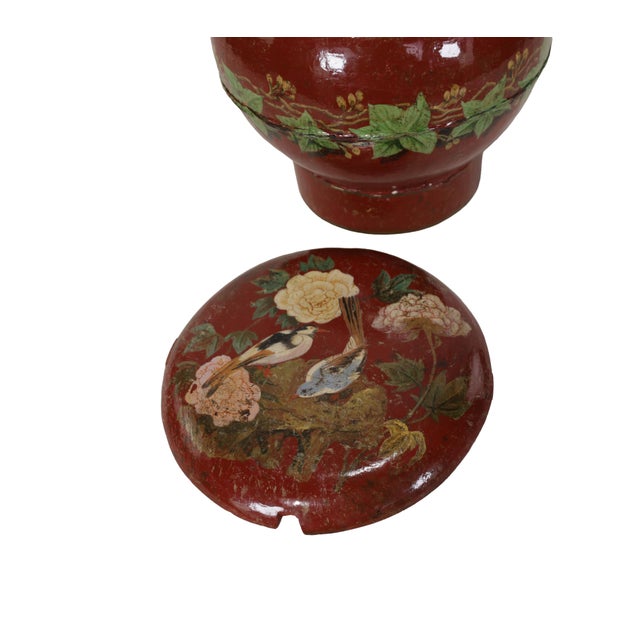 Antique Chinese-Style Lacquer Bucket With Gilded Decoration For Sale - Image 4 of 8