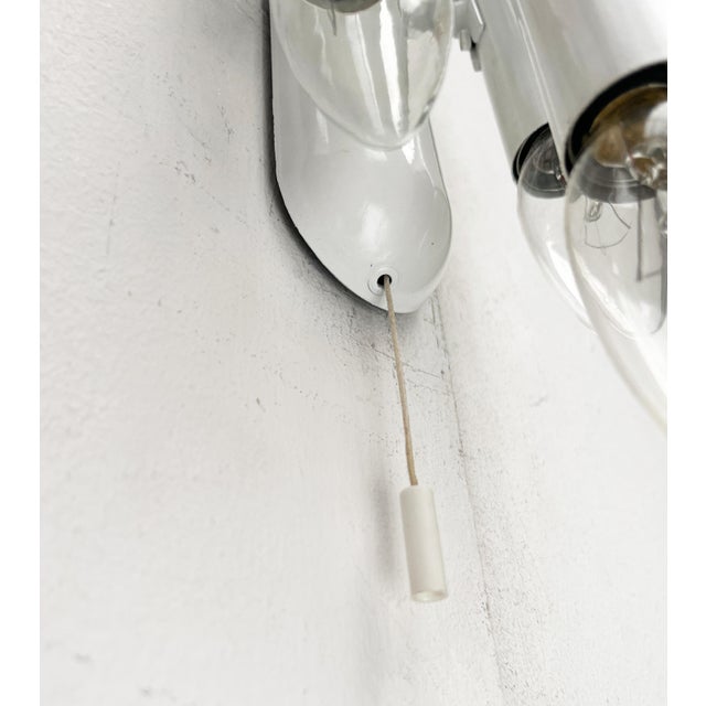 Mid-Century Space Age Italian Wall Lamp, 1960s For Sale - Image 16 of 18