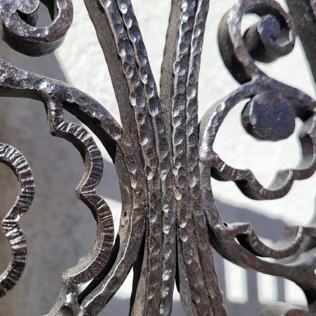 Art Deco Wrought Iron Gates attributed to Edouard Schenck, 20th Century, Set of 4 For Sale - Image 12 of 18