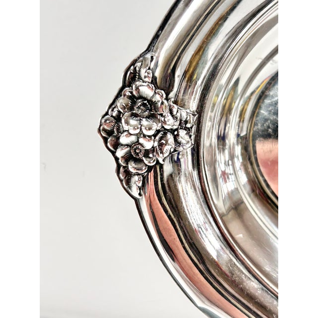 Silver Vintage Wilcox Silver Plate Oval Serving Tray With Floral Handles – Art Deco Revival Barware For Sale - Image 8 of 12