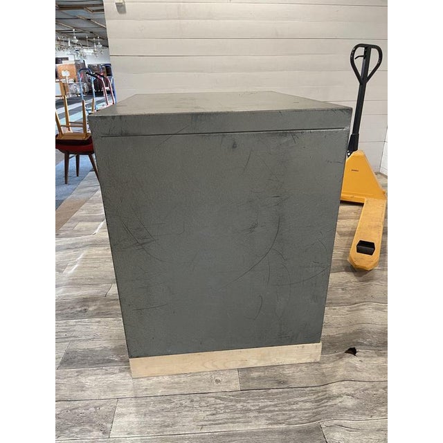 Silver Vintage Chest of Drawers in Iron, 1970 For Sale - Image 8 of 12