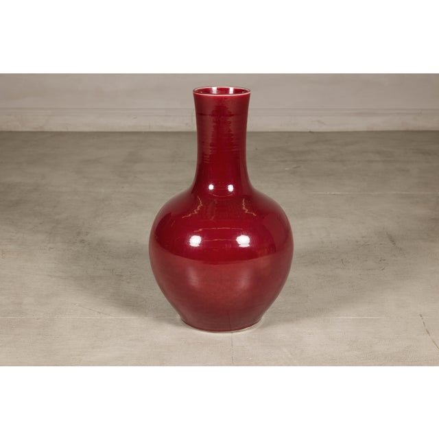 Vintage Chinese Oxblood Porcelain Vase with Long Neck and Baluster Form For Sale - Image 14 of 16