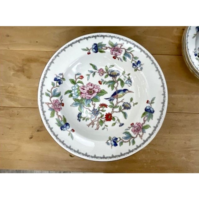 1960s Large Collection of John Aynsley ‘Pembroke’ Pattern Fine English Bone China - Set of 39 For Sale - Image 10 of 13