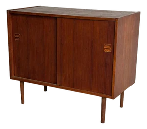 Vintage Danish Modern Teak Cabinet Credenza Sideboard Sliding Door Storage