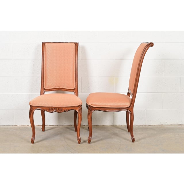 Baker Furniture French Provincial Louis XV Carved Walnut Dining Chairs, Set of Eight For Sale In South Bend - Image 6 of 13