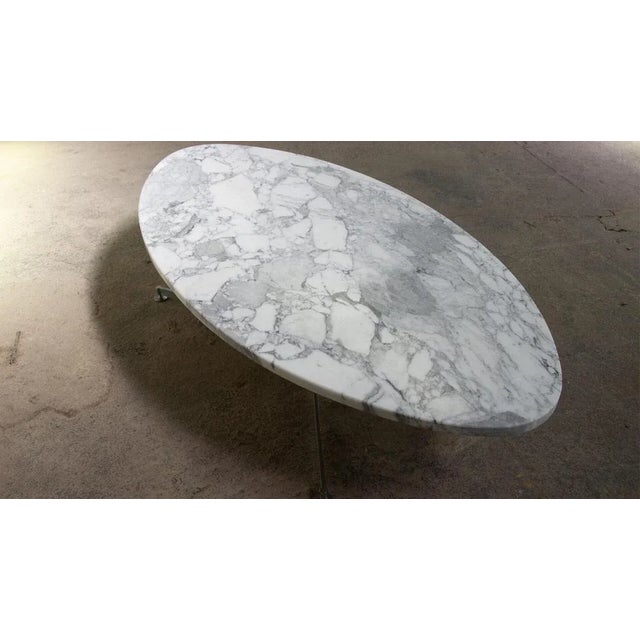 1970s Large Oval Marble Coffee Table by Michel Kin for Arflex, 1970s For Sale - Image 5 of 11