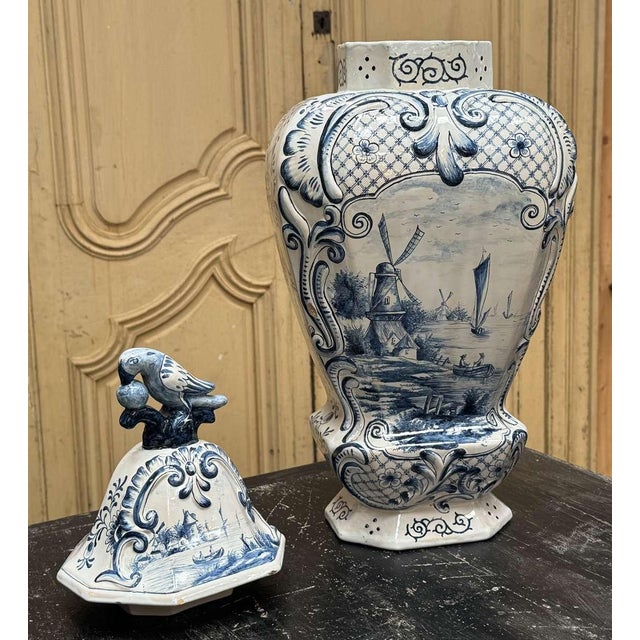 Ceramic Large 19th Century Baluster Vase with Parrot Motif, Holland For Sale - Image 7 of 18