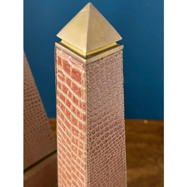 Vintage Faux Croc Obelisk Set | Light Brown Brass Decor For Sale - Image 10 of 16