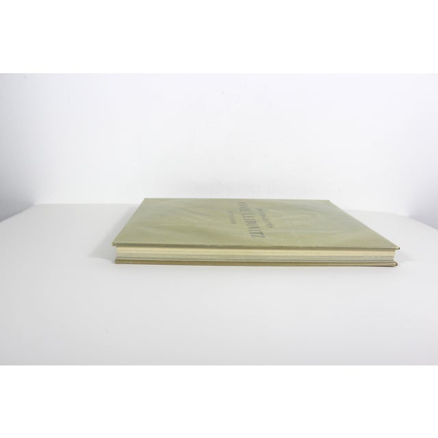 Photographs Annie Leibovitz 1970-1990 First Edition Hard Cover Book For Sale - Image 10 of 10
