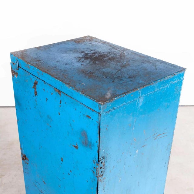 Industrial Vintage Industrial Metal Storage Cabinet, 1950s For Sale - Image 3 of 11