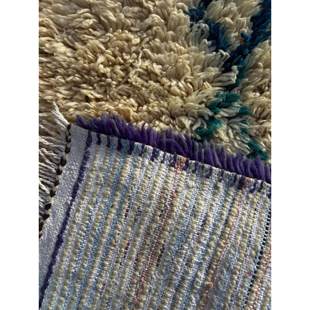 Ivory Vintage Moroccan Berber Beni Ourain Rug For Sale - Image 8 of 8