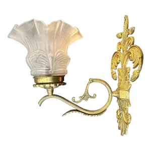 1930s French Empire Style Bronze Wall Sconce With Flower Multilayer Glass Shade