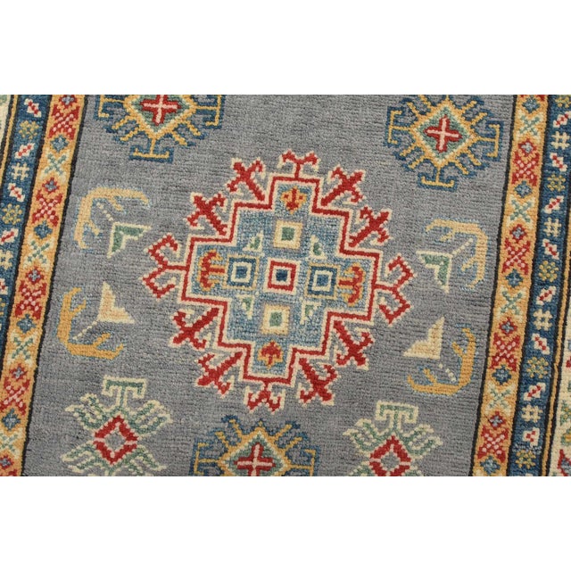 Kazak Runner 2’7” X 9’10” Gray Wool Tribal Hand-Knotted Oriental Rug For Sale - Image 4 of 12