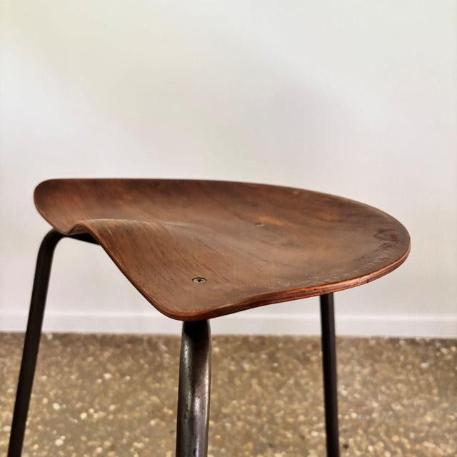 Tripod Stool by Astor Glibstrup for Frederikssund Mobelfabrik, Denmark, 1950s For Sale - Image 9 of 12