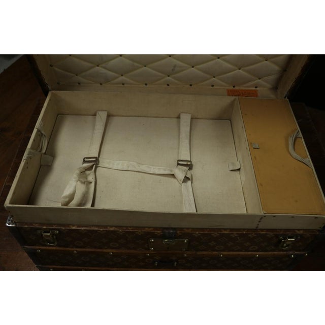 Monogrammed Woven Canvas Trunk from Louis Vuitton, 1890s For Sale - Image 5 of 9
