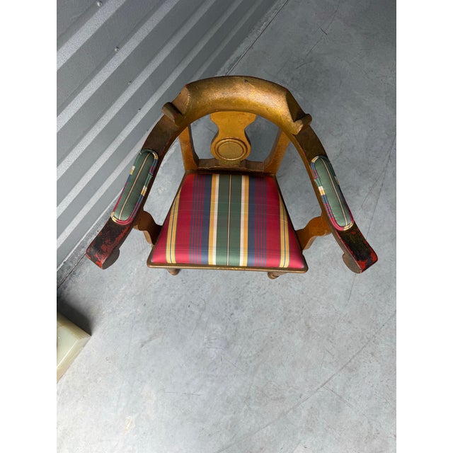 English Early 1900’s Gilded Corner Accent Chair For Sale - Image 3 of 7