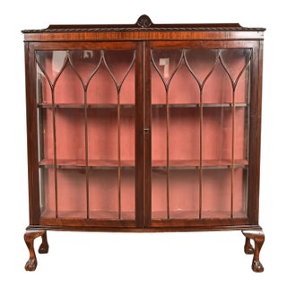 Berkey & Gay Style Antique Chippendale Carved Mahogany Bookcase Cabinet, Circa 1900 For Sale