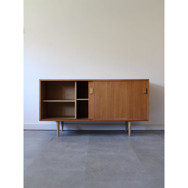 Mid-Century Modern Vintage Danish Sideboard in Oak, 1960s For Sale - Image 3 of 10
