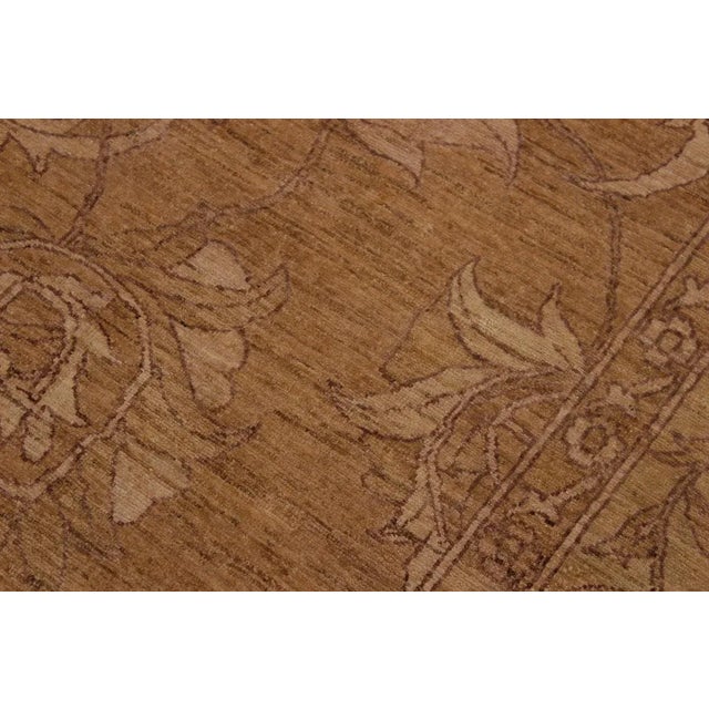 1980s Rustic Low Pile Holly Dark Tan/Tan Wool Rug -9'1 X 11'10 For Sale In New York - Image 6 of 7