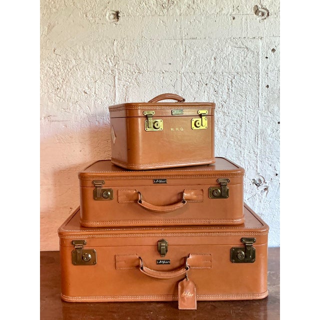 Vintage Boho Amelia Earhart Luggage Set For Sale - Image 4 of 8