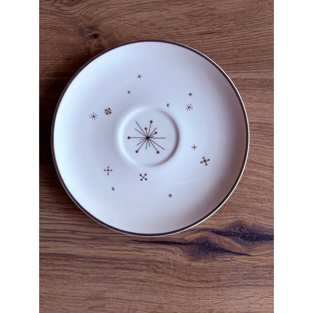 Ceramic 1960s Syracuse China "Evening Star" Space Age Plateware - 30 Piece For Sale - Image 7 of 10